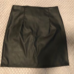 A’gaci skirt Size M